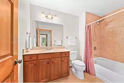 W173N10167  Woodbridge Ln, Germantown, WI 53022 - Photo 25
