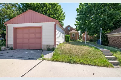 3657 S 14th St, Milwaukee, WI 53221 - Photo 25