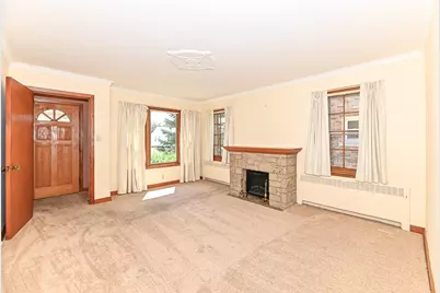 3657 S 14th St, Milwaukee, WI 53221 - Photo 7