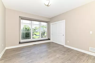1515 E Maple View Dr, Oak Creek, WI 53154 - Photo 27