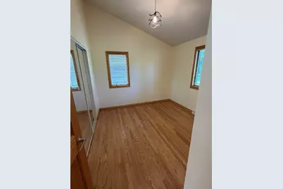 7315 S 48th St, Franklin, WI 53132 - Photo 13