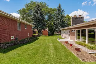 11307 W Garfield Ave, Wauwatosa, WI 53226 - Photo 35