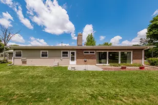 11307 W Garfield Ave, Wauwatosa, WI 53226 - Photo 33