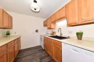 149 Linden Ln, Thiensville, WI 53092 - Photo 11
