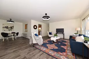 149 Linden Ln, Thiensville, WI 53092 - Photo 7