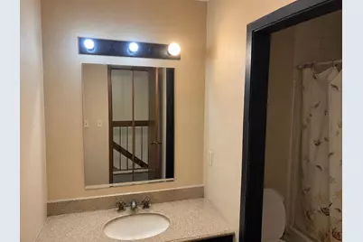 5648 S 27th St #3, Milwaukee, WI 53221 - Photo 9