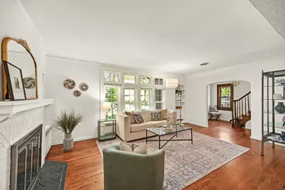 4848 N Woodburn St, Whitefish Bay, WI 53217 - Photo 9