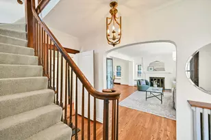 4848 N Woodburn St, Whitefish Bay, WI 53217 - Photo 7