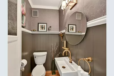 4848 N Woodburn St, Whitefish Bay, WI 53217 - Photo 23