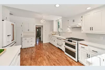 4848 N Woodburn St, Whitefish Bay, WI 53217 - Photo 21