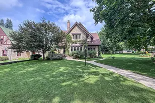 210 W College Ave, Waukesha, WI 53186 - Photo 47