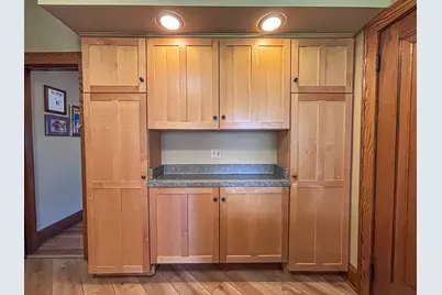 210 W College Ave, Waukesha, WI 53186 - Photo 21