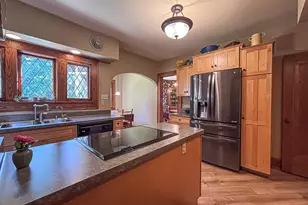 210 W College Ave, Waukesha, WI 53186 - Photo 19