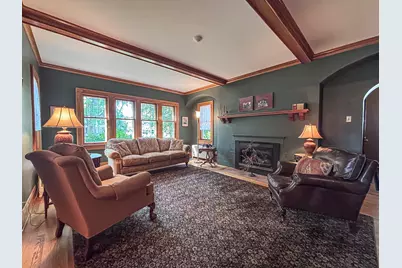 210 W College Ave, Waukesha, WI 53186 - Photo 7
