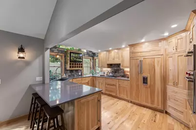 570  Connor Ct, Lake Mills, WI 53551 - Photo 5