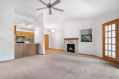 1495  Garay Ln #5, Port Washington, WI 53074 - Photo 3