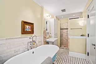 3107 N Shepard Ave, Milwaukee, WI 53211 - Photo 51