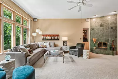 493  Lillian Ct, Delafield, WI 53018 - Photo 19