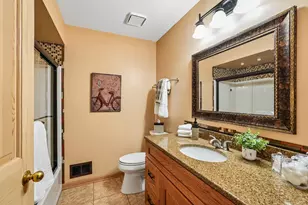 493 Lillian Ct, Delafield, WI 53018 - Photo 47