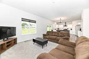 707 Ice Age Ct, Racine, WI 53185 - Photo 7
