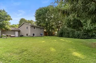 1912 Jefferson St, West Bend, WI 53090 - Photo 29