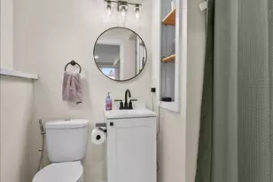 1912 Jefferson St, West Bend, WI 53090 - Photo 21