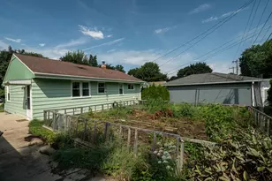 4014 S Logan Ct, Milwaukee, WI 53207 - Photo 23