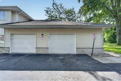 6115 S Creekside Dr #12, Cudahy, WI 53110 - Photo 25