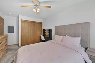 6115 S Creekside Dr, Cudahy, WI 53110 - Photo 15