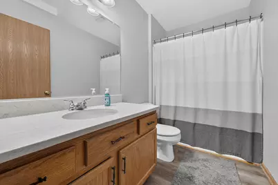 6115 S Creekside Dr #12, Cudahy, WI 53110 - Photo 21