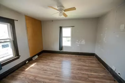 611  West Blvd, Racine, WI 53405 - Photo 11