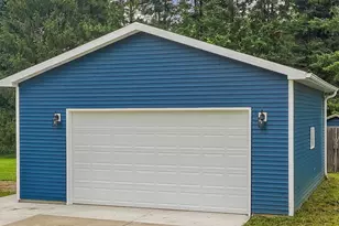 N1461 Jasmine Dr, Bloomfield, WI 53128 - Photo 3