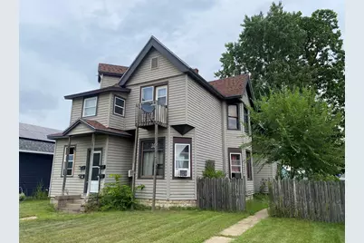 1328  Caledonia St #1324-1326-1328-1330, La Crosse, WI 54603 - Photo 1