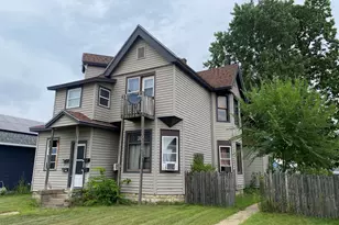 1328 Caledonia St, La Crosse, WI 54603 - Photo 1