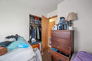 6540 W Mill Rd, Milwaukee, WI 53218 - Photo 15