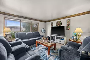 6540 W Mill Rd, Milwaukee, WI 53218 - Photo 5