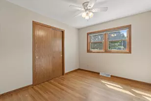 9414 W Oklahoma Ave, West Allis, WI 53227 - Photo 11