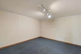 9414 W Oklahoma Ave, West Allis, WI 53227 - Photo 21