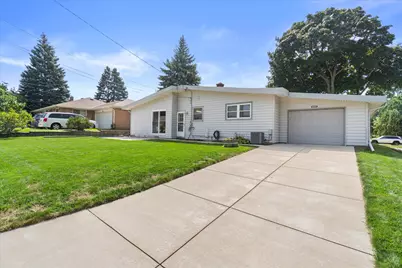 9414 W Oklahoma Ave, West Allis, WI 53227 - Photo 21