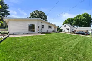 9414 W Oklahoma Ave, West Allis, WI 53227 - Photo 23