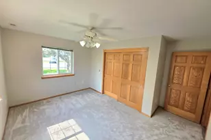 520 Windstone Dr, Hartland, WI 53029 - Photo 15