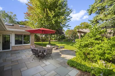 W74N755  Spruce Ave, Cedarburg, WI 53012 - Photo 33