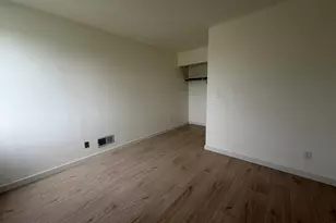 8877 N Swan Rd, Milwaukee, WI 53224 - Photo 7