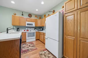 1508 Dommo Dr, Fort Atkinson, WI 53538 - Photo 9