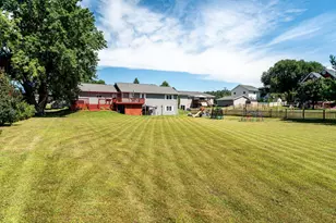316 Gaarder Rd, Holmen, WI 54636 - Photo 25