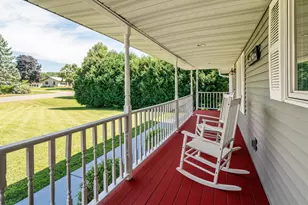 316 Gaarder Rd, Holmen, WI 54636 - Photo 33