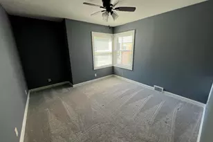 2105 Ludington Ave, Wauwatosa, WI 53226 - Photo 9