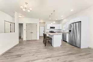 1800 Prairie Pl, Holmen, WI 54636 - Photo 5