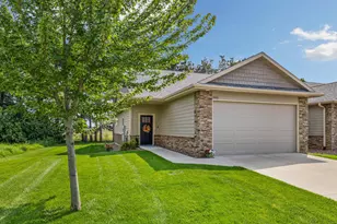 1800 Prairie Pl, Holmen, WI 54636 - Photo 3