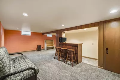 931  Fairview Dr, Port Washington, WI 53074 - Photo 5